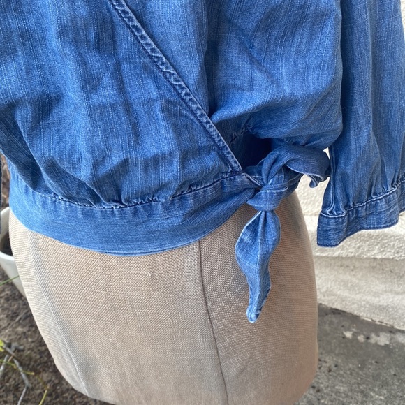 Madewell Chambray Denim lovely wrap top. - Picture 5 of 13